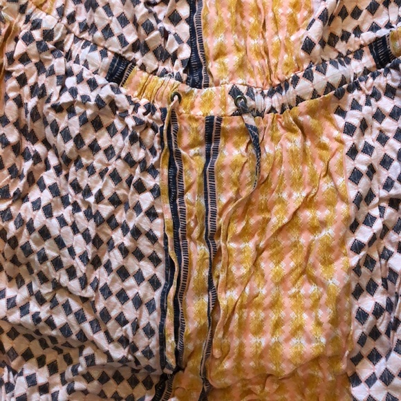 Plus sized strapless jumpsuit - Picture 4 of 6